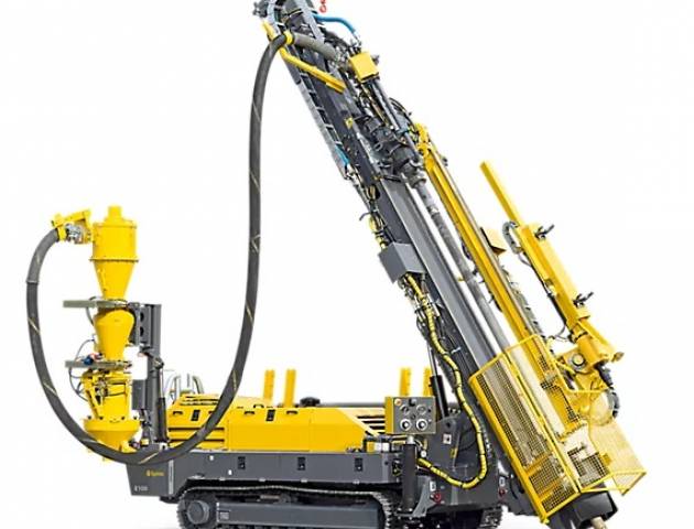 En 2020, SWEDISH INTERNATIONAL HOLDING AB a acheté deux foreuses  reverse circulation drilling rig.